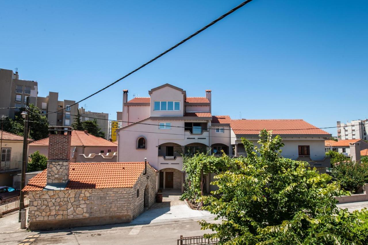 Studio Apartment Martin Zadar Bagian luar foto